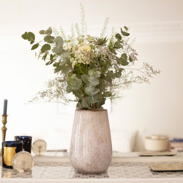 white bouquet